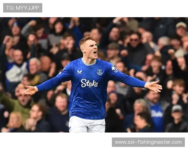 阿森纳客场挑战埃弗顿，萨卡右路轮转传中战术受关注